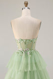 Corsé verde A Line sin tirantes Vestido largo de tul con volantes y abertura