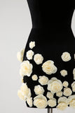 Vestido corto ajustado ajustado sin tirantes negro con flores 3D