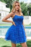 Elegante vestido de fiesta corto de tul con tirantes finos en forma de A en color azul y volantes