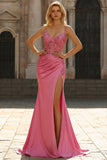 Vestido largo de graduación coral coral transparente de Serenas de lentejuelas con abertura