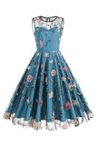 Elegante vestido midi sin mangas bordado floral color albaricoque