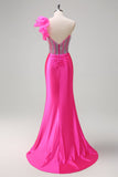 Sirena fucsia brillante con volantes extraíbles de un hombro Vestido de fiesta largo con abertura