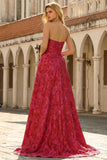 Vestido largo de graduación de brocado floral fucsia en línea A sin tirantes