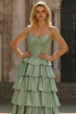 Vestido largo largo de graduación de la Princesa Vasca Verde con volantes y volantes