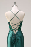 Vestido de fiesta largo con corsé halter de sirena verde oscuro brillante con abertura