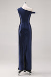 Vestido formal con cuentas de un hombro con vaina azul marino