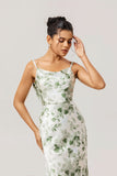 Vestido de dama de honor con cuello vuelto floral verde y abertura