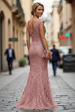 Vestido de la madre de la novia bordado en pico de sirena rojo oscuro con lentejuelas