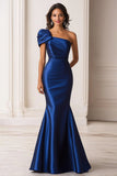 Vestido de baile militar de satén azul oscuro de un solo hombro