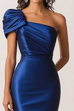 Vestido de baile militar de satén azul oscuro de un solo hombro