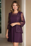 Elegante Plum Lápiz Cuello Barco Gasa Vestido Largo Madre De La Novia Con Apliques De Encaje