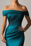 Sirena azul pavo real con hombros descubiertos Vestido formal de satén fruncido