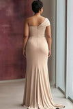 Vestido formal largo de talla grande con pliegues caqui ligero de un solo hombro