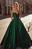 Vestido de fiesta largo de satén verde oscuro una línea de novia