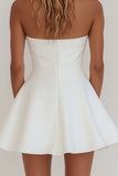 Vestido de graduación blanco sin tirantes blanco simple sin tirantes