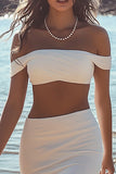 Vestido de graduación de gasa con abertura y vaina blanca con hombros descubiertos
