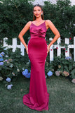 Vestido formal largo fruncido con tirantes de espagueti sirena burdeos