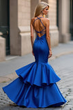 Vestido de fiesta largo de satén con volantes de tirantes de sirena azul real con abalorios