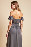 A Line Steel Grey Off The Shoulder Vestido largo de dama de honor fruncido