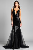 Vestido sirena de corbata negra con escote en V profundo y abertura
