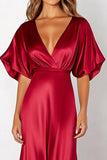 Vaina roja Manga corta Satén profundo cuello en V Vestido formal largo