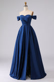 Vestido formal largo de satén azul marino con abertura