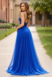 Vestido de fiesta largo con abertura y lentejuelas con tirantes de espagueti azul real brillante