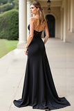 Vestido de fiesta sin tirantes de satén de encaje negro