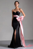 Vestido largo de corbata negra sin tirantes de sirena con abertura