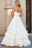 Vestido de novia largo con volantes con tirantes finos de línea A blanco