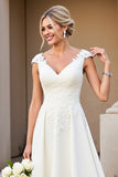 Vestido de novia largo de satén con escote en V y escote en V marfil