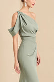 Vestido de dama de honor largo de satén sirena de un hombro matcha