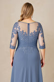 Azul empolvado Una línea de encaje de gasa de talla grande Madre de la novia Vestido