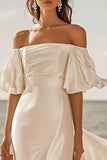 A Line lvory Off The Shoulder Vestido de novia largo plisado de satén