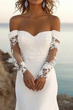 Vestido de novia largo de encaje de sirena con hombros descubiertos