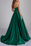 Vestido de fiesta largo de satén con tirantes finos de línea A verde oscuro con abertura
