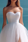 Vestido largo de playa de tul palabra de honor blanco con abertura