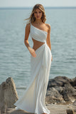 Vestido de playa largo fruncido de un hombro con vaina blanca