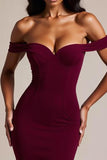 Vestido formal largo sirena burdeos con hombros descubiertos