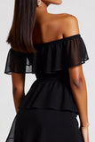 Vestido formal corto de gasa con hombros descubiertos