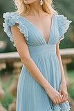 Vestido de dama de honor con volantes de gasa con cuello en V azul cielo