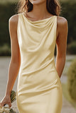 Vestido de dama de honor sirena de satén con cuello de campana de narciso
