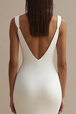 Vestido de novia sirena con cuello en V de satén blanco simple con abertura