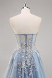 Azul empolvado Una línea sin tirantes Corsé transparente con cuentas Vestido de fiesta largo con abertura