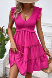 Vestido corto de verano negro con escote en V negro