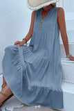 Vestido de verano negro con escote en V y botones