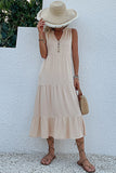 Vestido de verano negro con escote en V y botones