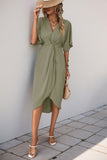 Vestido de verano negro con escote en V y medias mangas