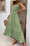 Vestido de verano de línea A con escote en V floral verde