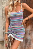 Colorido vestido corto de verano ajustado con cordón